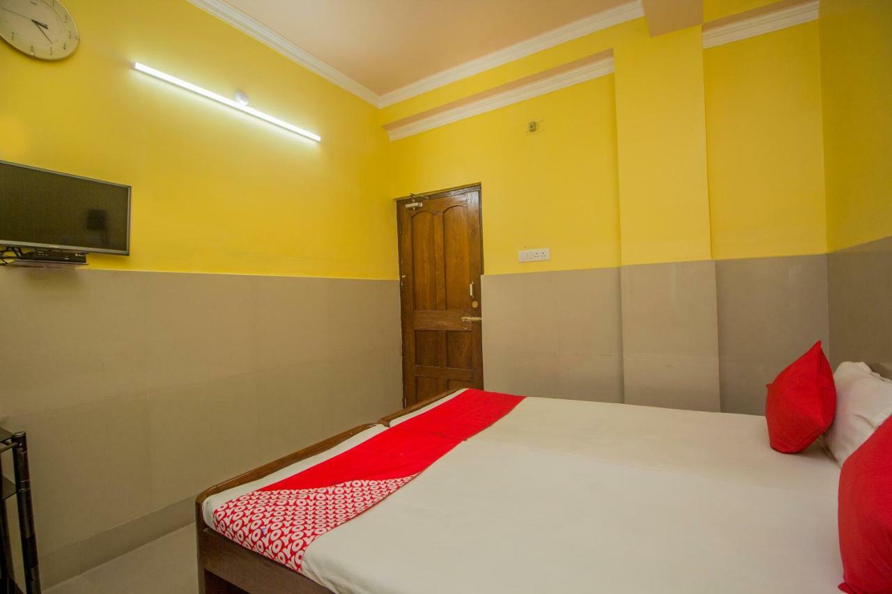 Отель Oyo 44995 Royal Park Malda Экстерьер фото